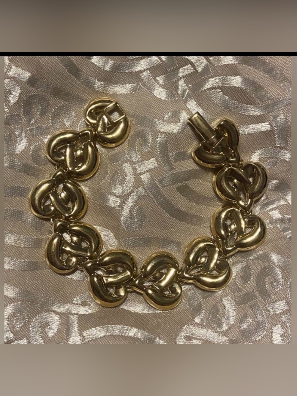 Vintage Gold Tone Heart Panel Bracelet #7674